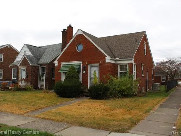 1861 N Waverly St, Dearborn, MI 48128