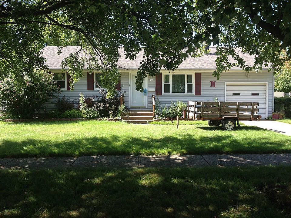 2nd image of 14 Lynbrook Dr