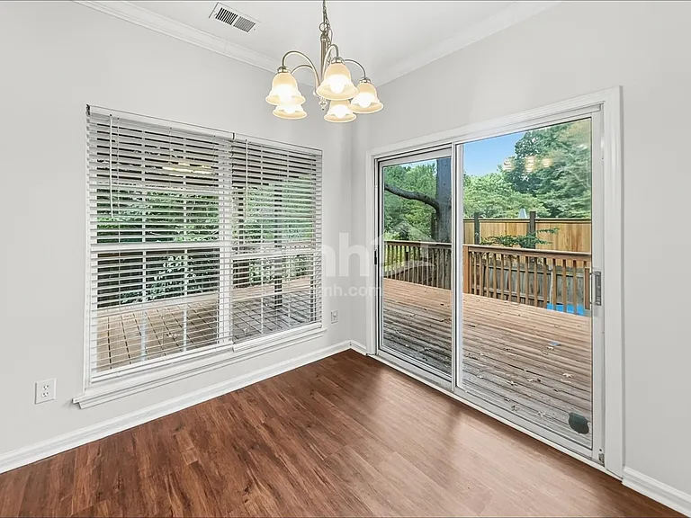 10231 Danesway Ln — Photo 5