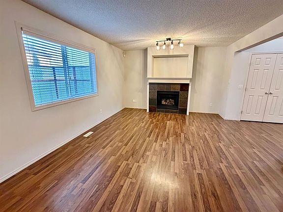 5th image of 105 W Cimarron Park Cir
