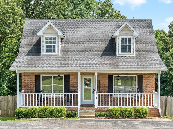121 Candy Dr, Cadiz, KY 42211