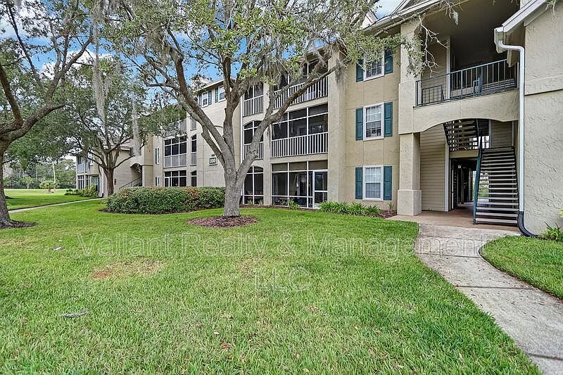 1st image of 800 Ironwood Dr Unit 1-818
