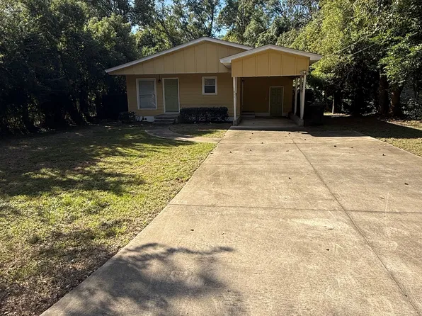 1611 Sharkey St, Tallahassee, FL 32304
