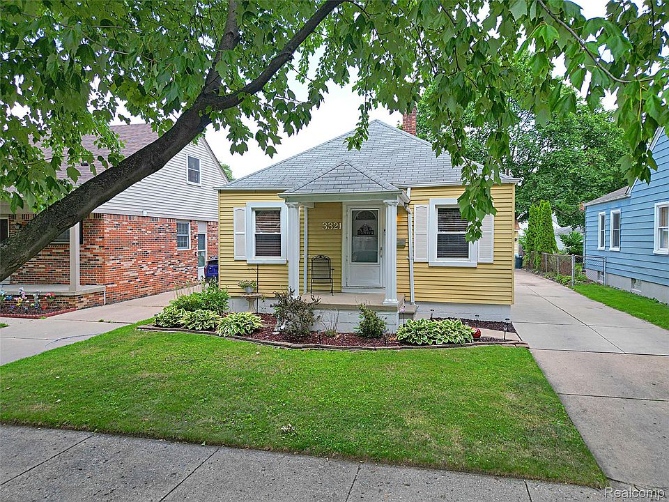 1st image of 3321 Campbell St