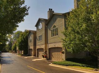 1825 Wilmette Ave #B, Wilmette, IL 60091