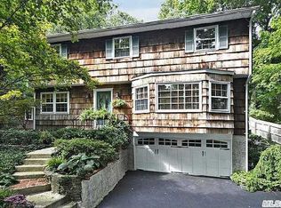 214 Mill Dam Rd, Centerport, NY 11721