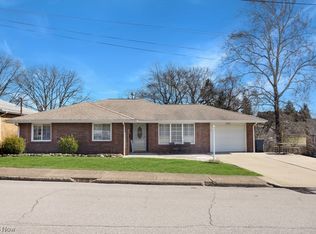 104 Forest Rd, Weirton, WV 26062