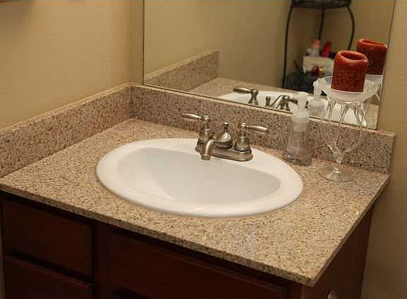 3rd image of 3218 Veterans Memorial Pkwy APT 814
