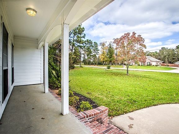 5th image of 132 Willow Oak Dr