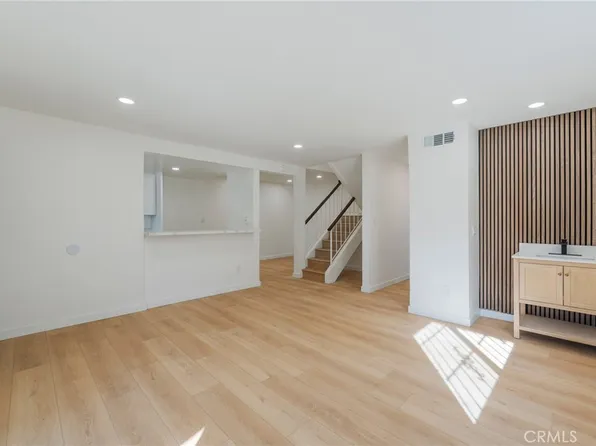 1239 W Rosecrans Ave APT 31, Gardena, CA 90247