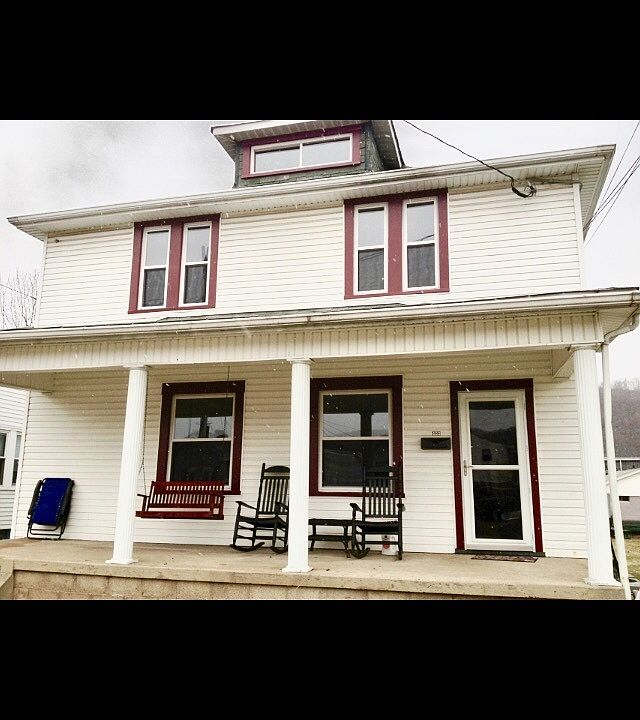 1st image of 409 Tomlinson Ave