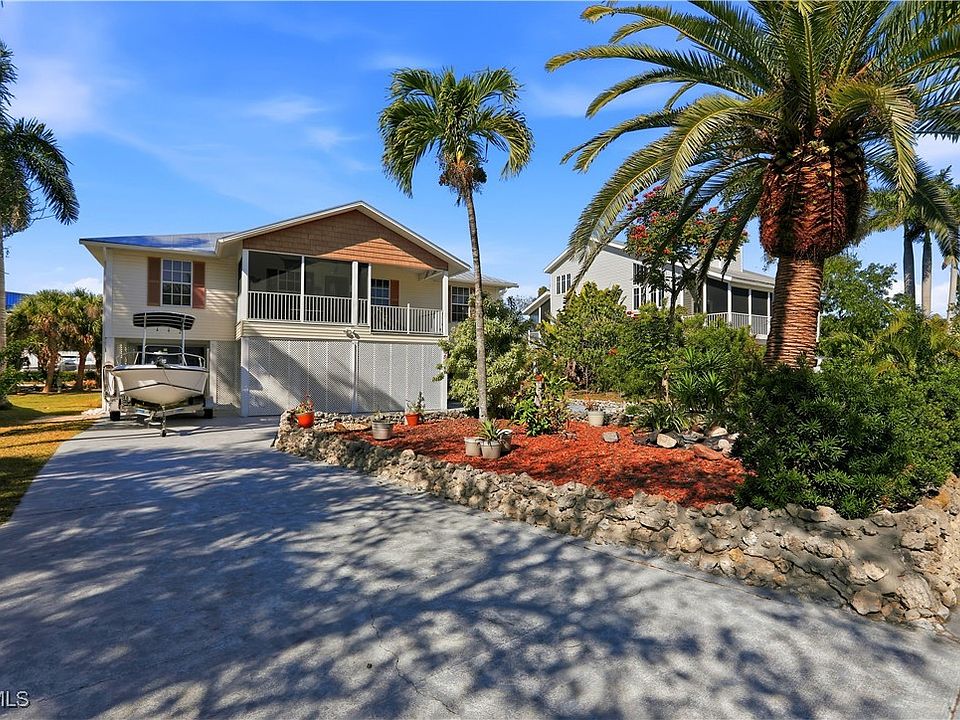 1st image of 7692 Myrsine Cir
