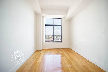 Rented by MySpaceNYC