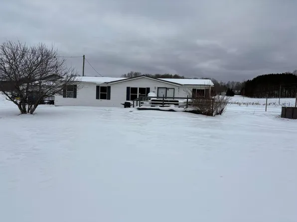 8431 225th Ave, Reed City, MI 49677