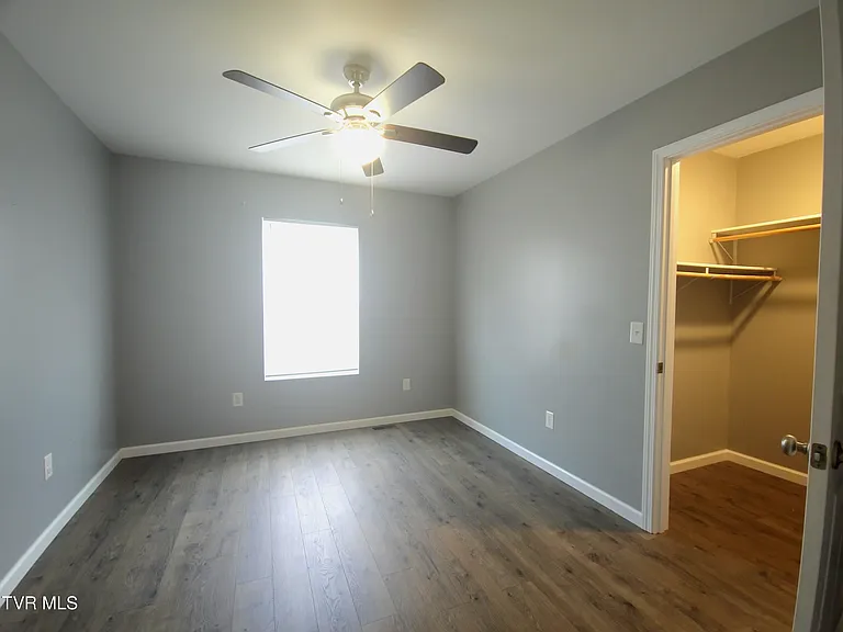 305 McKenzie Dr #1 — Photo 10