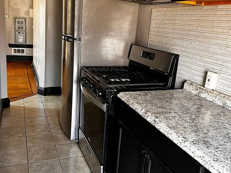 248 W Olney Ave — Photo 2