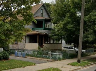 867-869 Carew St, Springfield, MA 01104