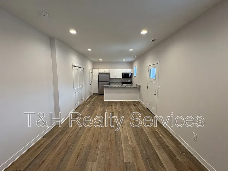 415 N Walcott St #D — Photo 6