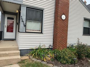 1416 S 87th St #18030, West Allis, WI 53214