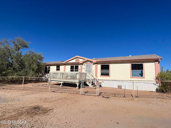 2nd image of 5960 N Mountain Lion Ln