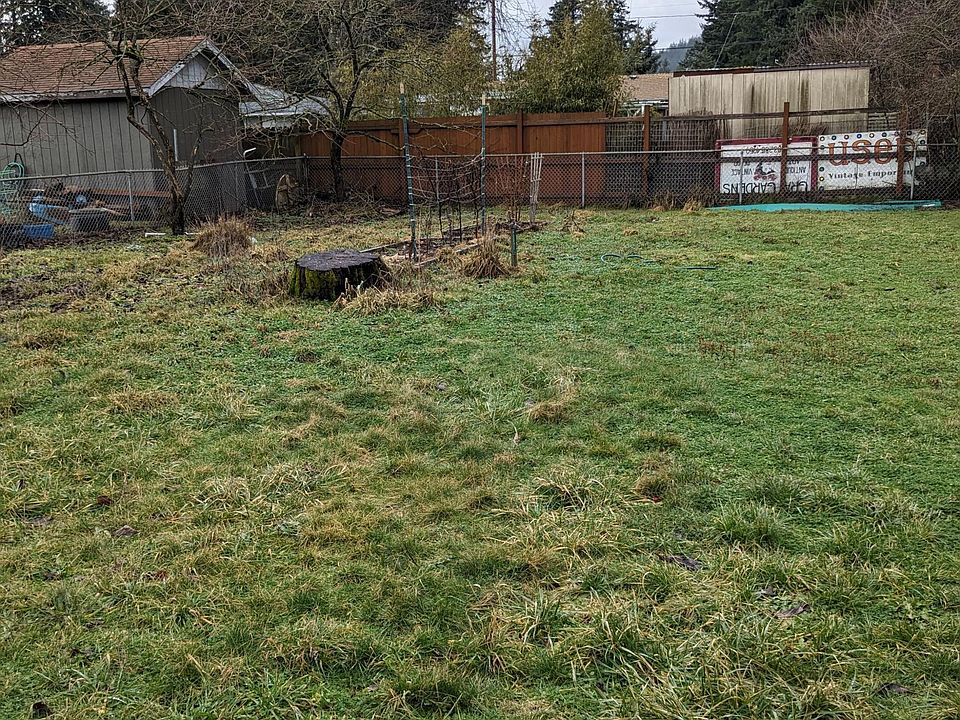1st image of 3059 SE 120th Ave #A