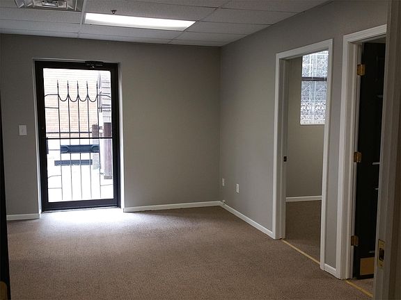 2nd image of 121 S Newton Ave