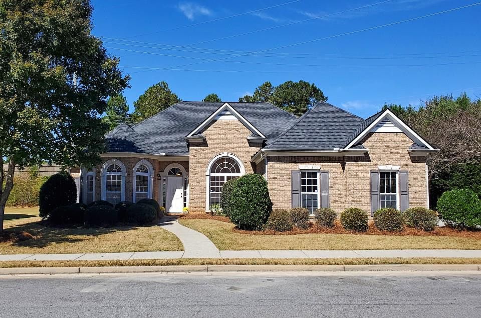 1st image of 3435 Chastain Manor Way