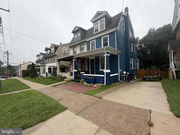 135 E 8th Ave, Conshohocken, PA 19428