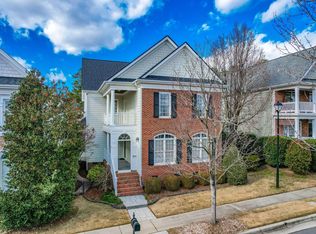 511 Commons Walk Cir, Cary, NC 27519