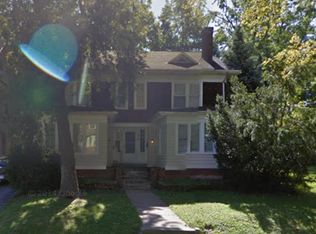 3216 Sycamore Rd, Cleveland, OH 44118