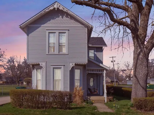 35 Bridge St, West Jefferson, OH 43162