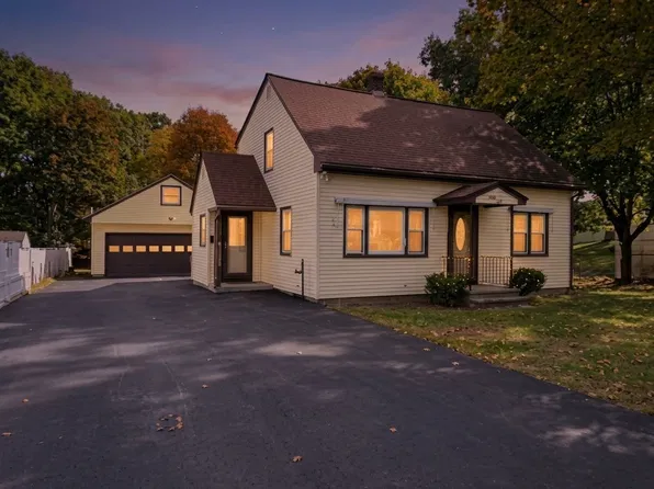 38 Plummer Park, Northbridge, MA 01534