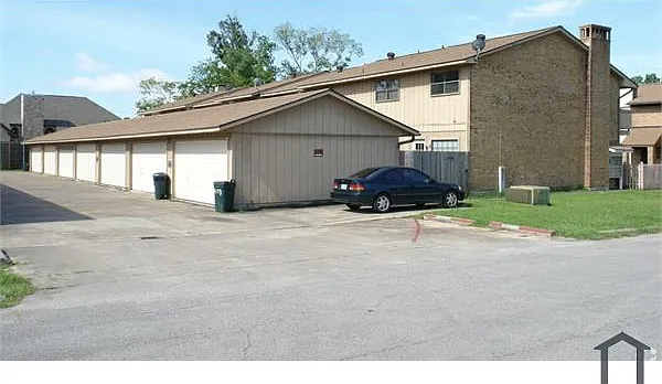 4153 Arthur Ln — Photo 6