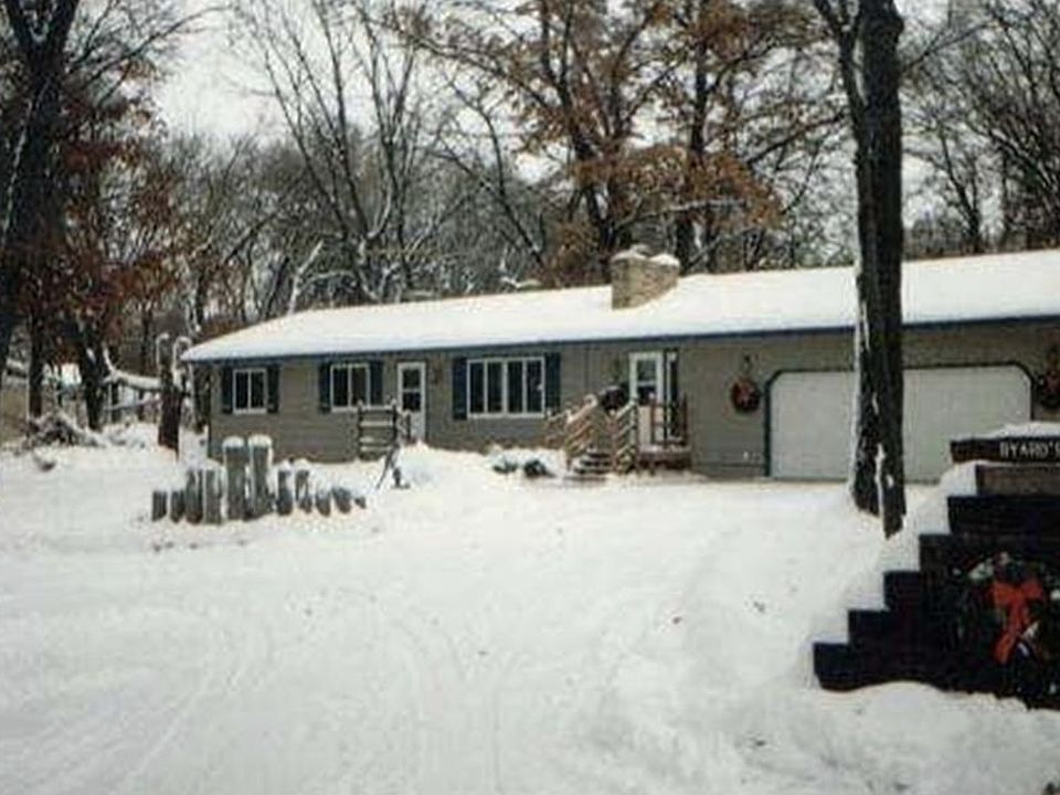 1st image of 2534 S Waconia Cir NE