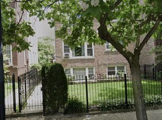 4233 N Ashland Ave, Chicago, IL 60613