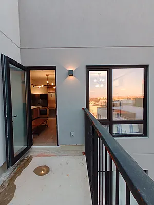 Rented by City Vista Inc | media 40