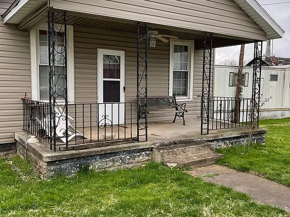 131 Elizabeth St, Proctorville, OH 45669