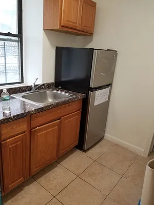 Rented by Allen Harris, LREB | media 21