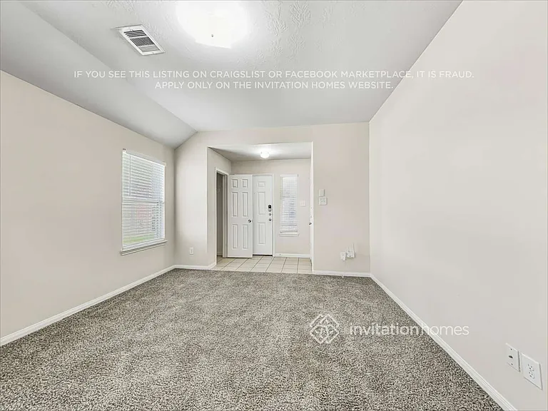 5907 Deep South Dr — Photo 4
