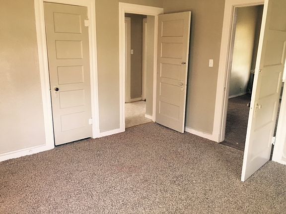 3rd image of 1600 Burnett St APT C