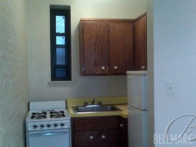 2nd image of 13 E 11th St #5F