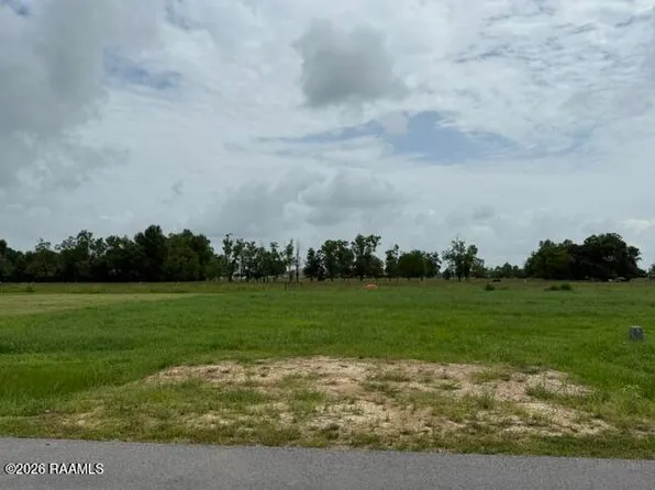 137 Chase Dr, Scott, LA 70583