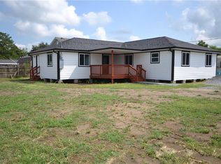 213 Mark Dr, Des Allemands, LA 70030