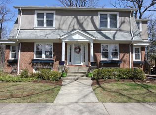 903 Thatcher Ave, River Forest, IL 60305