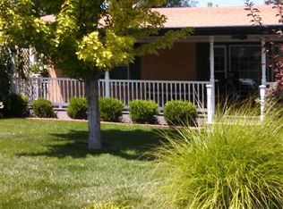 905 S Poplar St, Newton, KS 67114