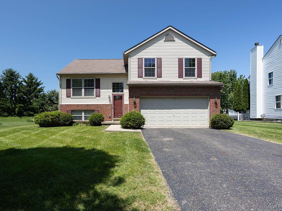 1st image of 109 Barry Knoll Dr