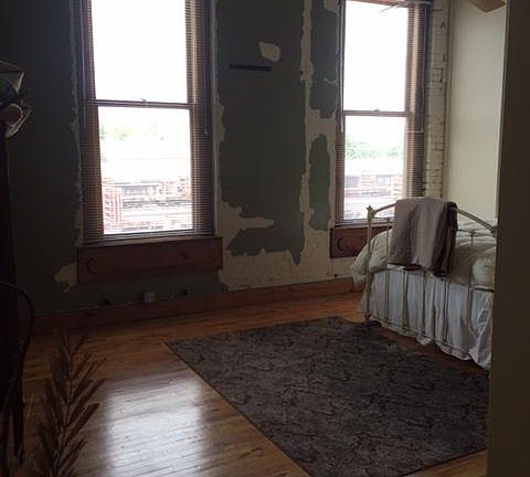 4th image of 223 E Commercial St APT 203