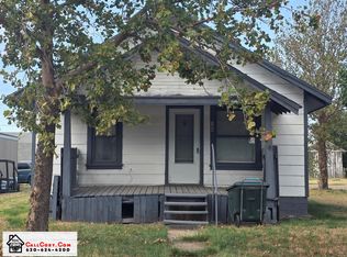 309 Main St, Kismet, KS 67859