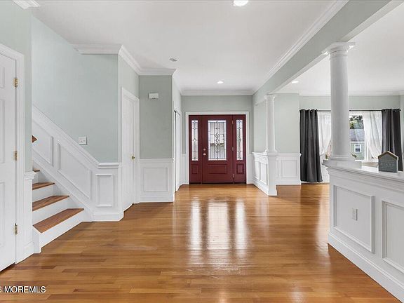 5th image of 129 W Long Branch Avenue