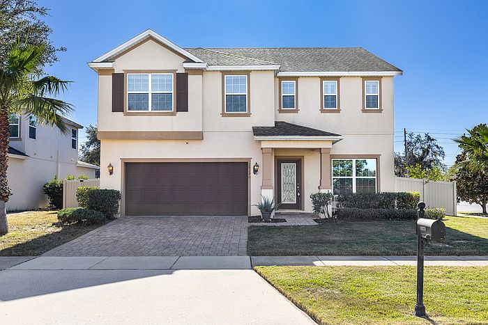 1st image of 19270 Fallglo Dr